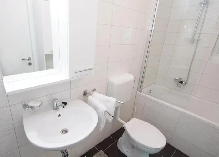Two-bedroom In Verunic * 벨리 라트